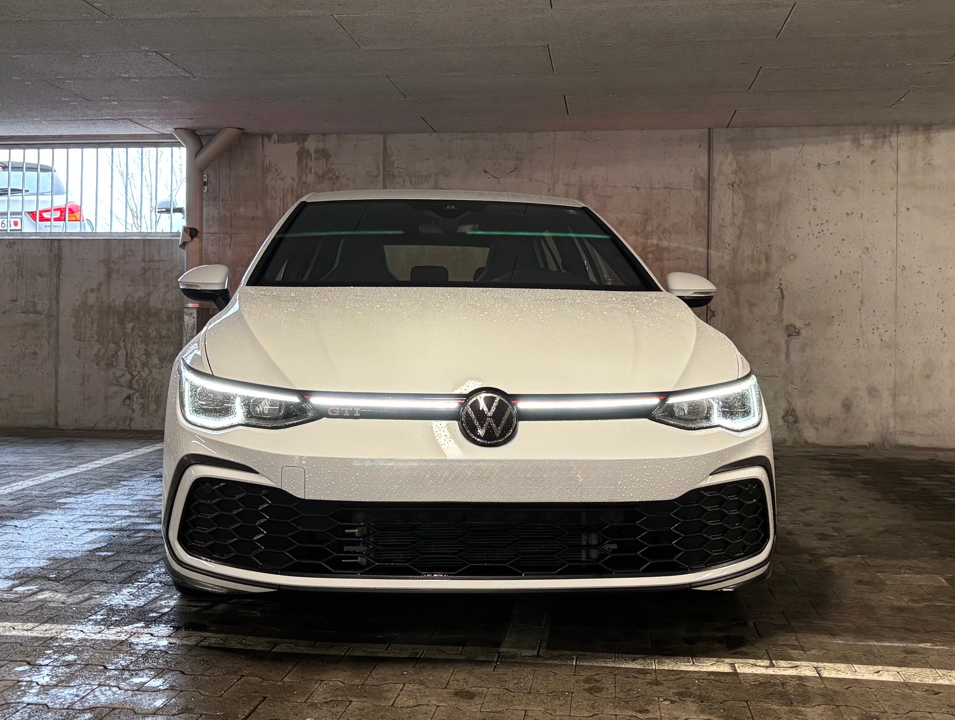 VW Golf 2.0 TSI GTI DSG-image-0