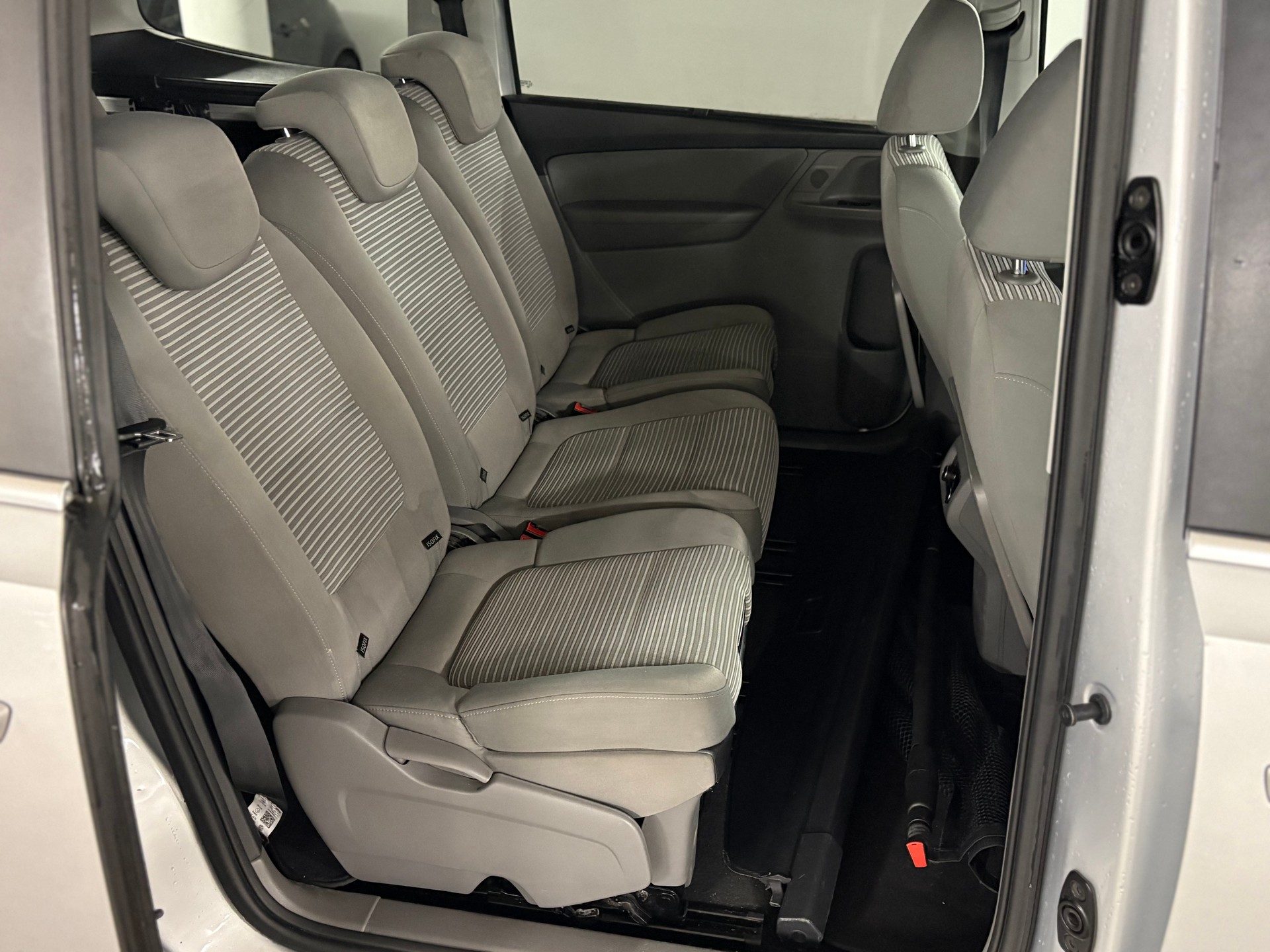 SEAT Alhambra 2.0 TDI Frisch ab MFK (7-Sitzer)-image-11