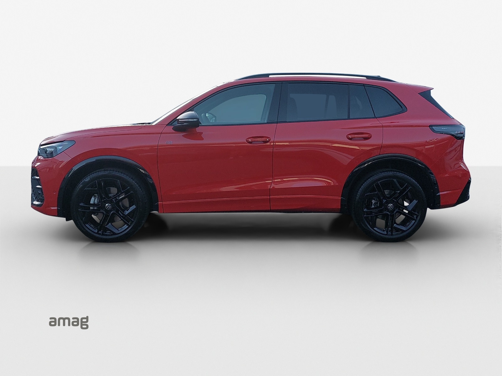 VW Tiguan 2.0 TSI DSG R-Line 4Motion-image-1