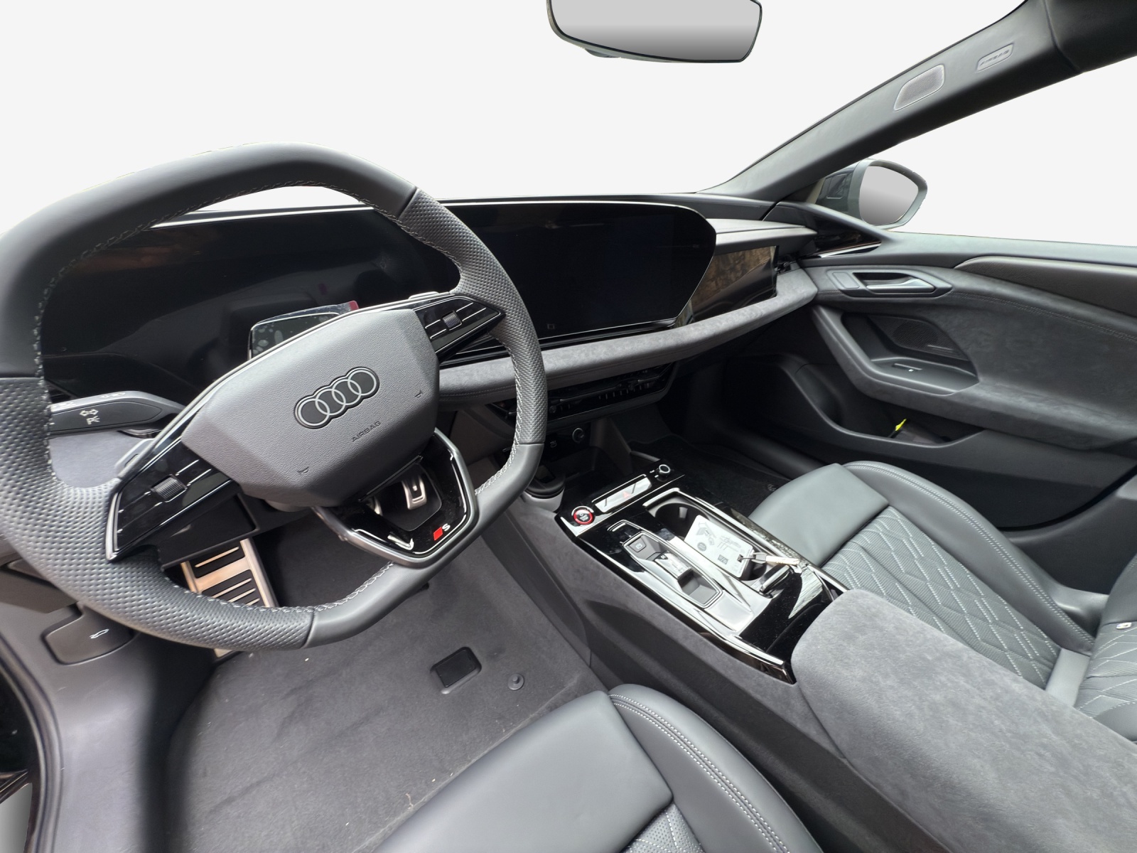 AUDI S6 Avant e-tron quattro-image-8