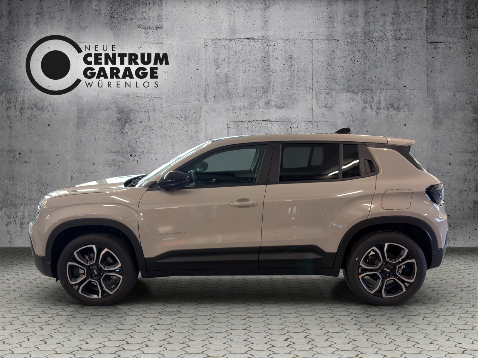 JEEP Avenger 54kWh Summit Sky-image-6