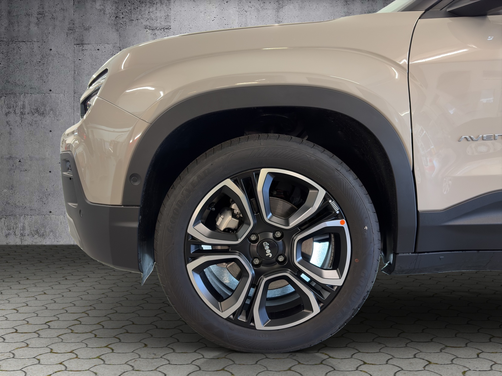 JEEP Avenger 54kWh Summit Sky-image-15
