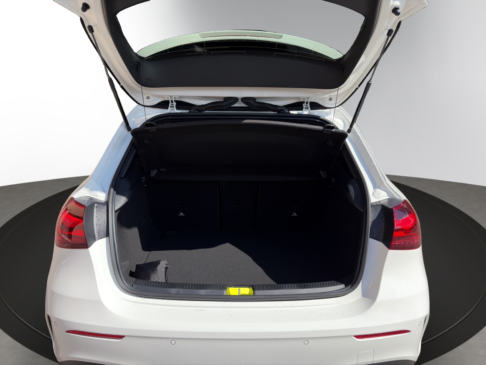 Image MERCEDES-BENZ A-220 A 220 4Matic 8G-DCT