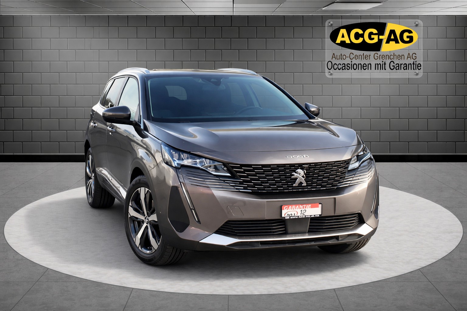 PEUGEOT 5008 1.5 BlueHDi Allure Pack EAT8 ** 7-Plätzer** Teil-Leder ** G.Navi ** RF-Kamera 360° ** Safety Paket Plus 1 **-image-0