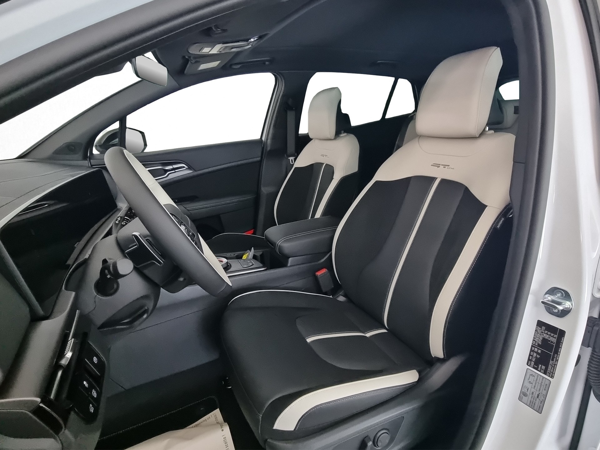 KIA Sportage 1.6T-GDi HEV GT-Line Plus 4x4 Pano Premiu-image-5