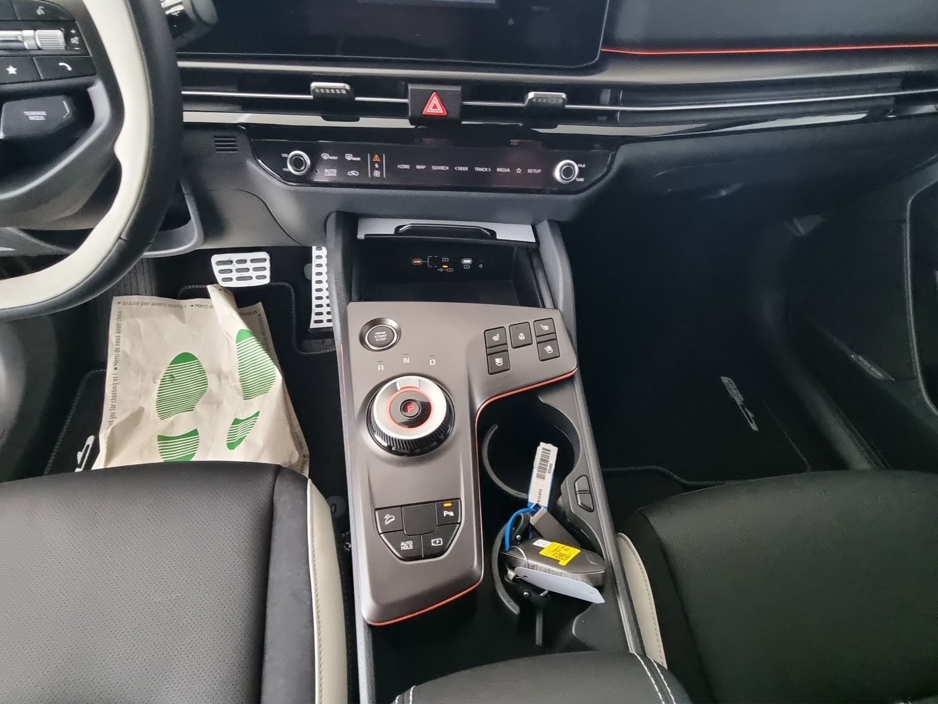 KIA Sportage 1.6T-GDi HEV GT-Line Plus 4x4 Pano Premiu-image-9