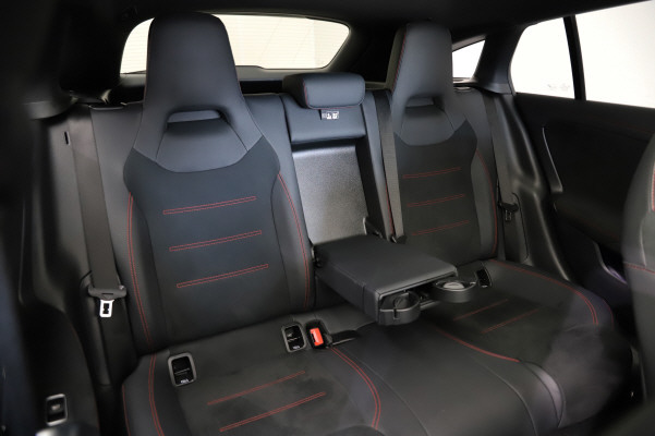 MERCEDES-BENZ CLA SB 250 8G-DCT 4M-image-10