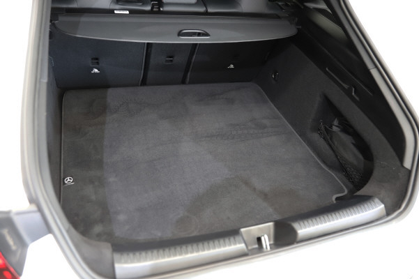 MERCEDES-BENZ CLA SB 250 8G-DCT 4M-image-11