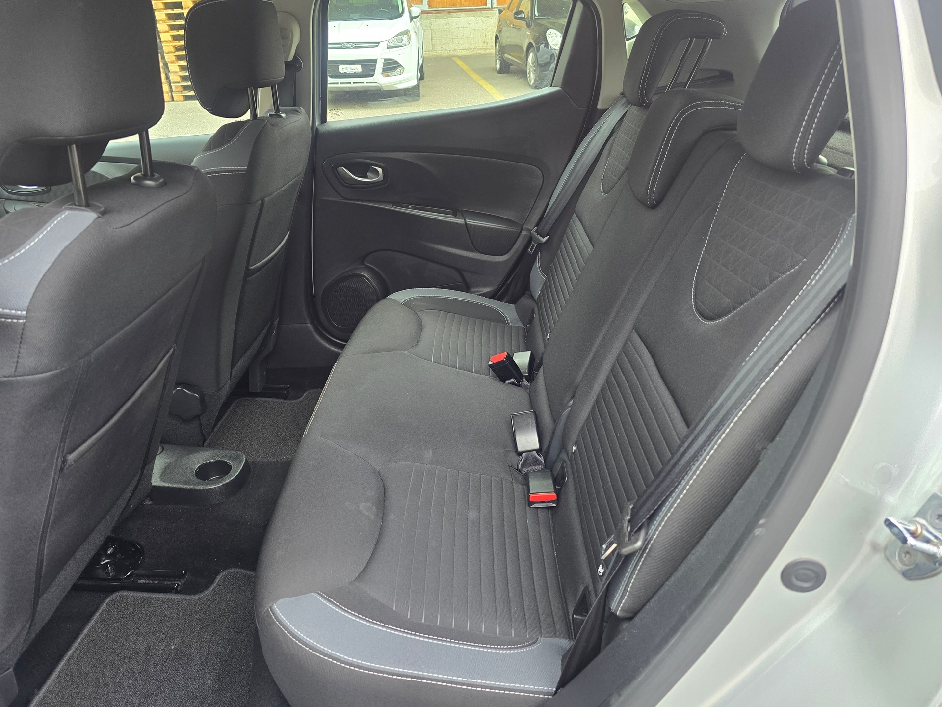 RENAULT Clio 0.9 12V Limited-image-12