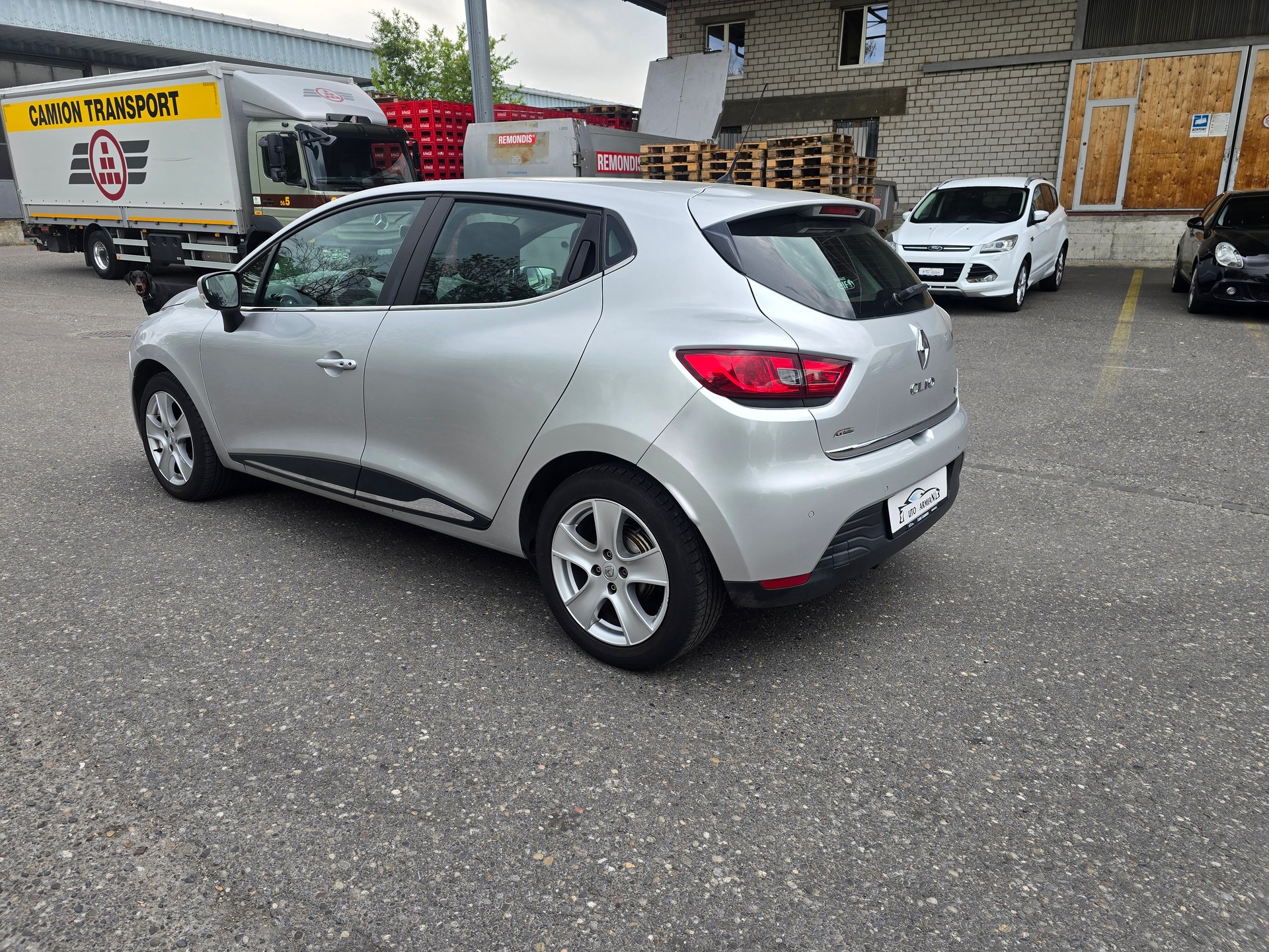 RENAULT Clio 0.9 12V Limited-image-5