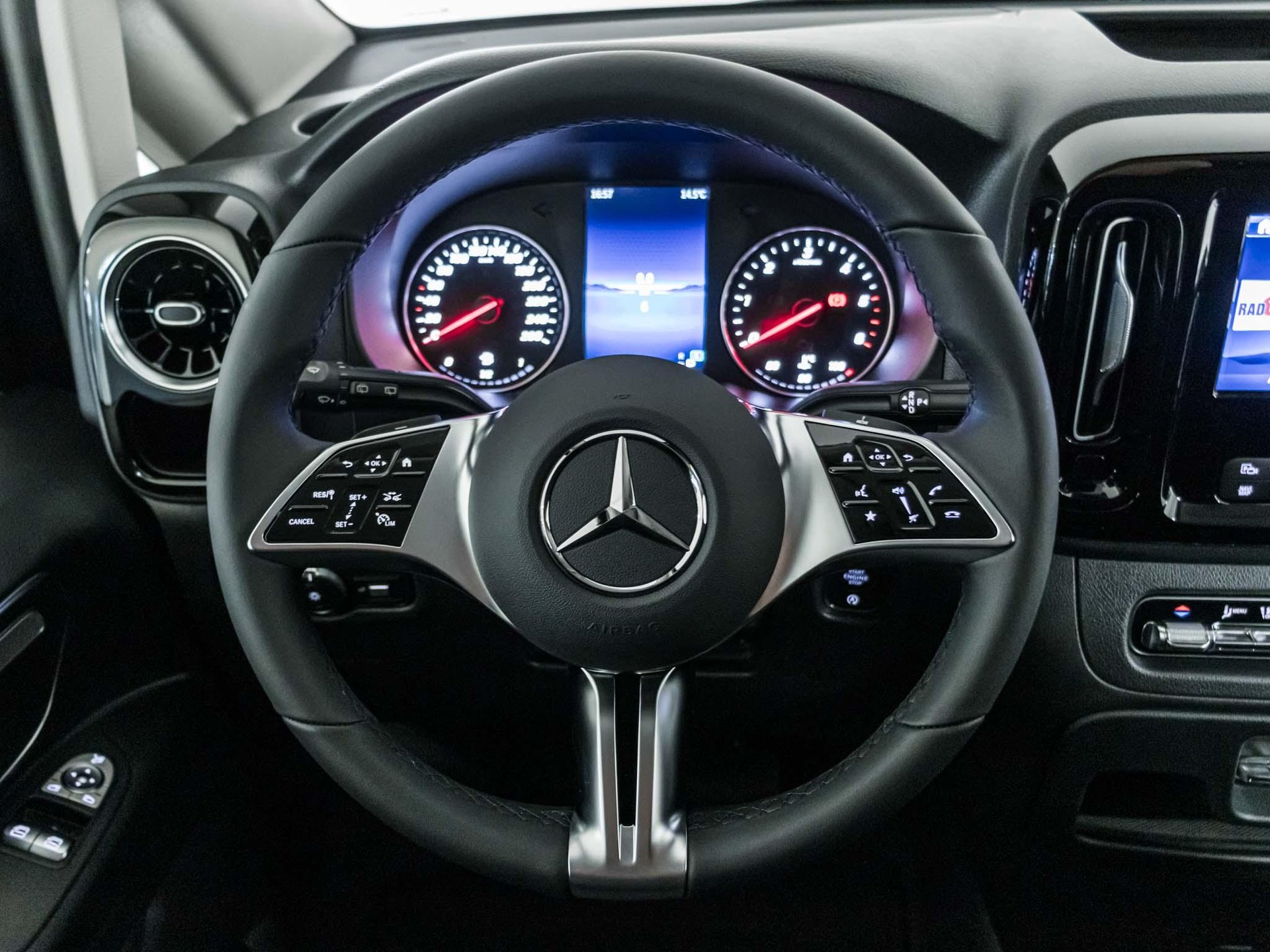 MERCEDES-BENZ Vito 119 CDI 4x4 Kasten Extralang-image-8