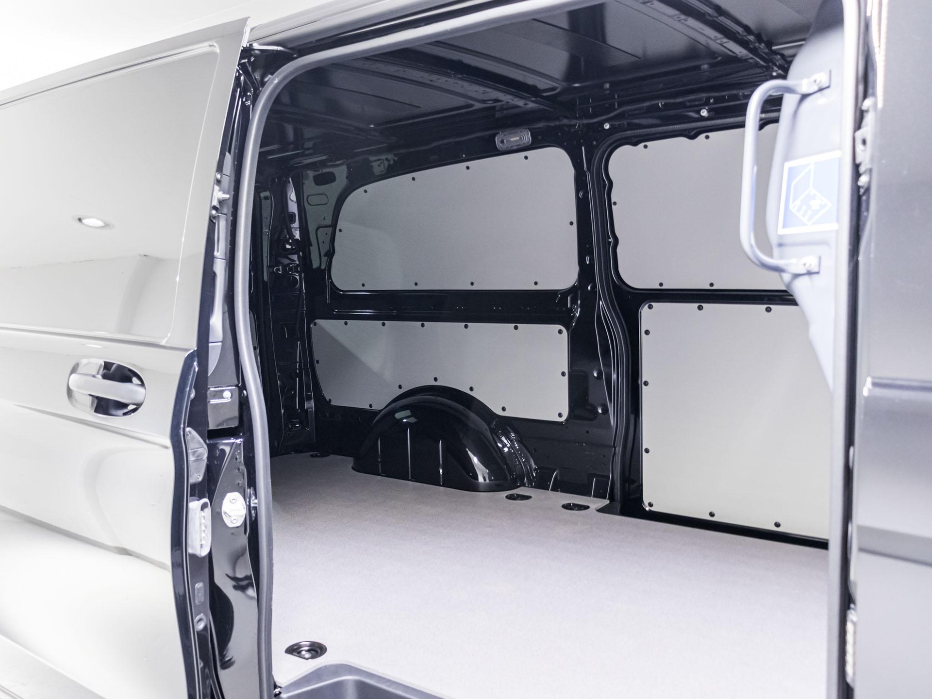 MERCEDES-BENZ Vito 119 CDI 4x4 Kasten Extralang-image-11
