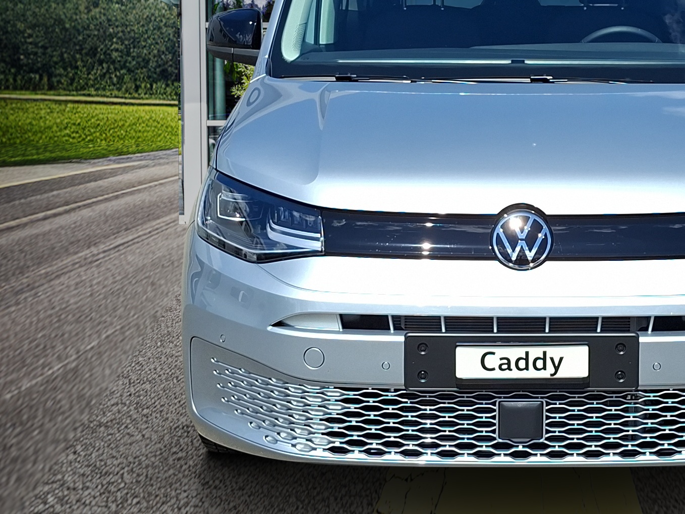 VW Caddy 1.5 TSI Plug in Hybrid Liberty DSG-showroom-element-1