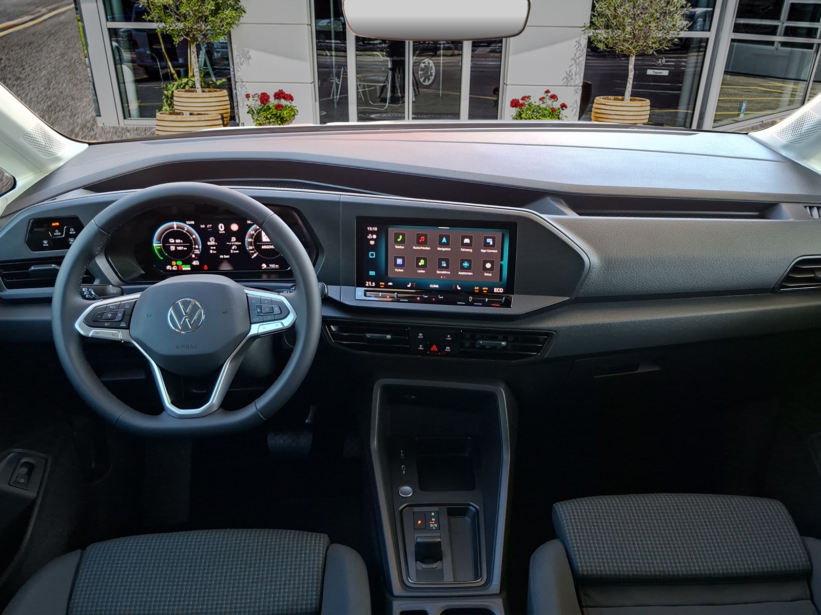 VW Caddy 1.5 TSI Plug in Hybrid Liberty DSG-image-13