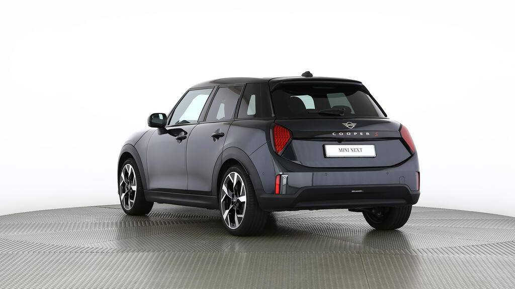 MINI Cooper 5 door S-image-4
