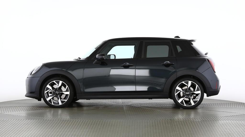 MINI Cooper 5 door S-image-2