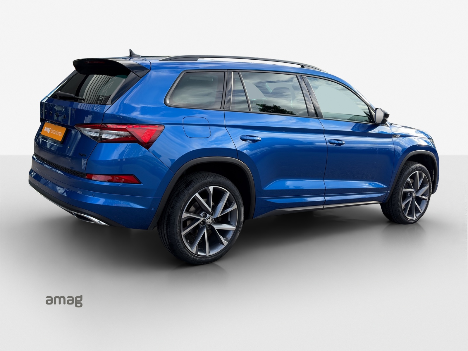 SKODA Kodiaq 2.0 TDI CR SportLine 4x4 DSG-image-4