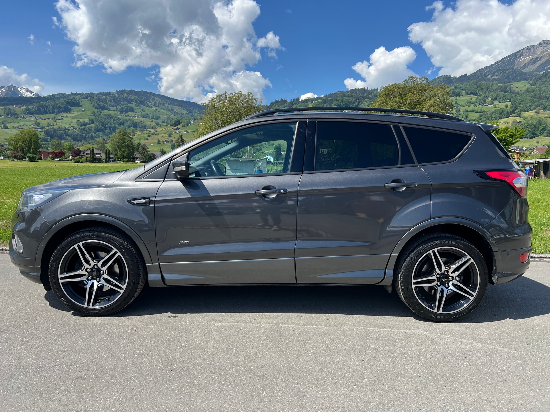 FORD Kuga 1.5 SCTi ST Line High 4WD Automatic (CHF 257.85/Monat)-image-2