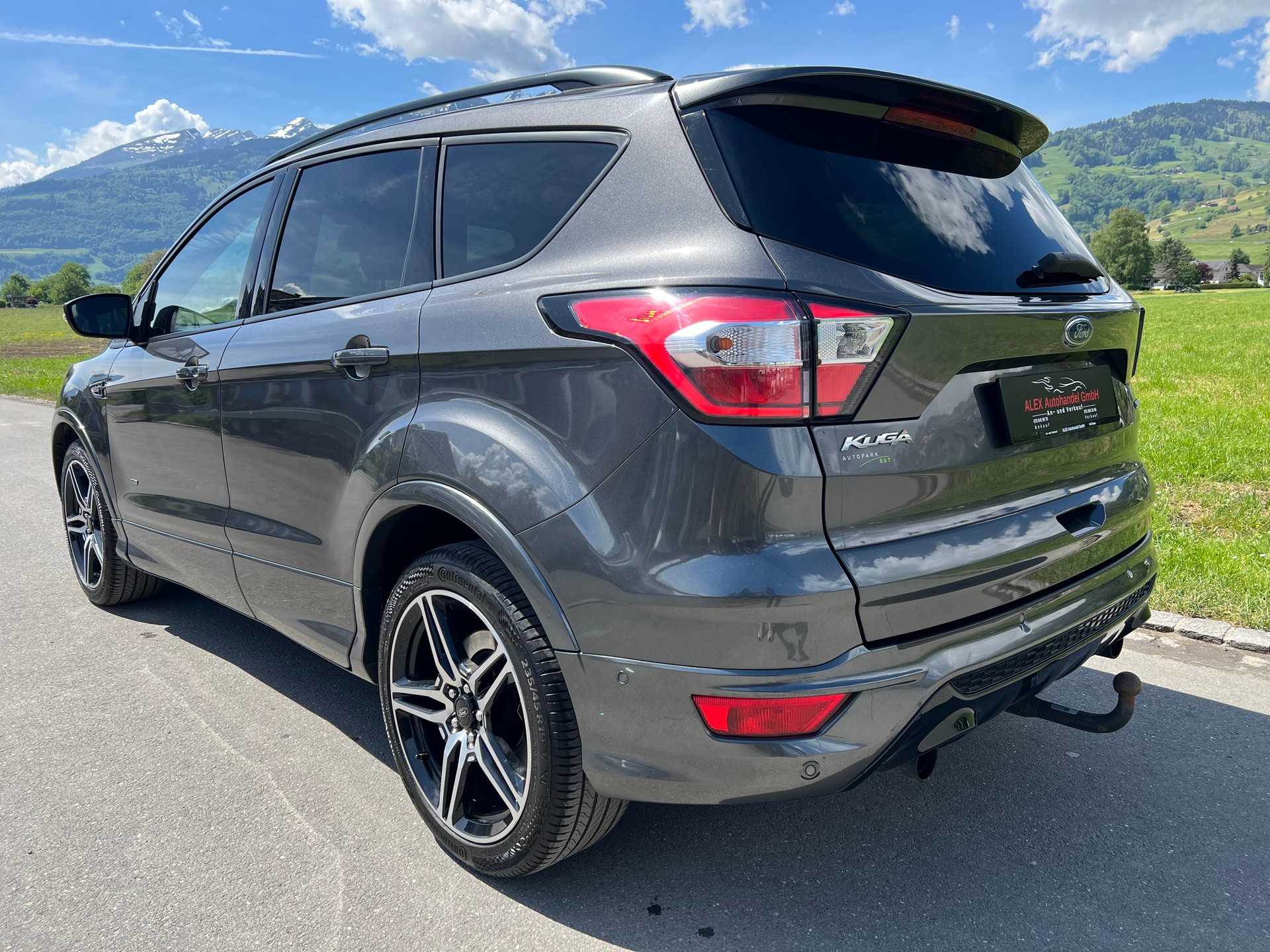 FORD Kuga 1.5 SCTi ST Line High 4WD Automatic (CHF 257.85/Monat)-image-3