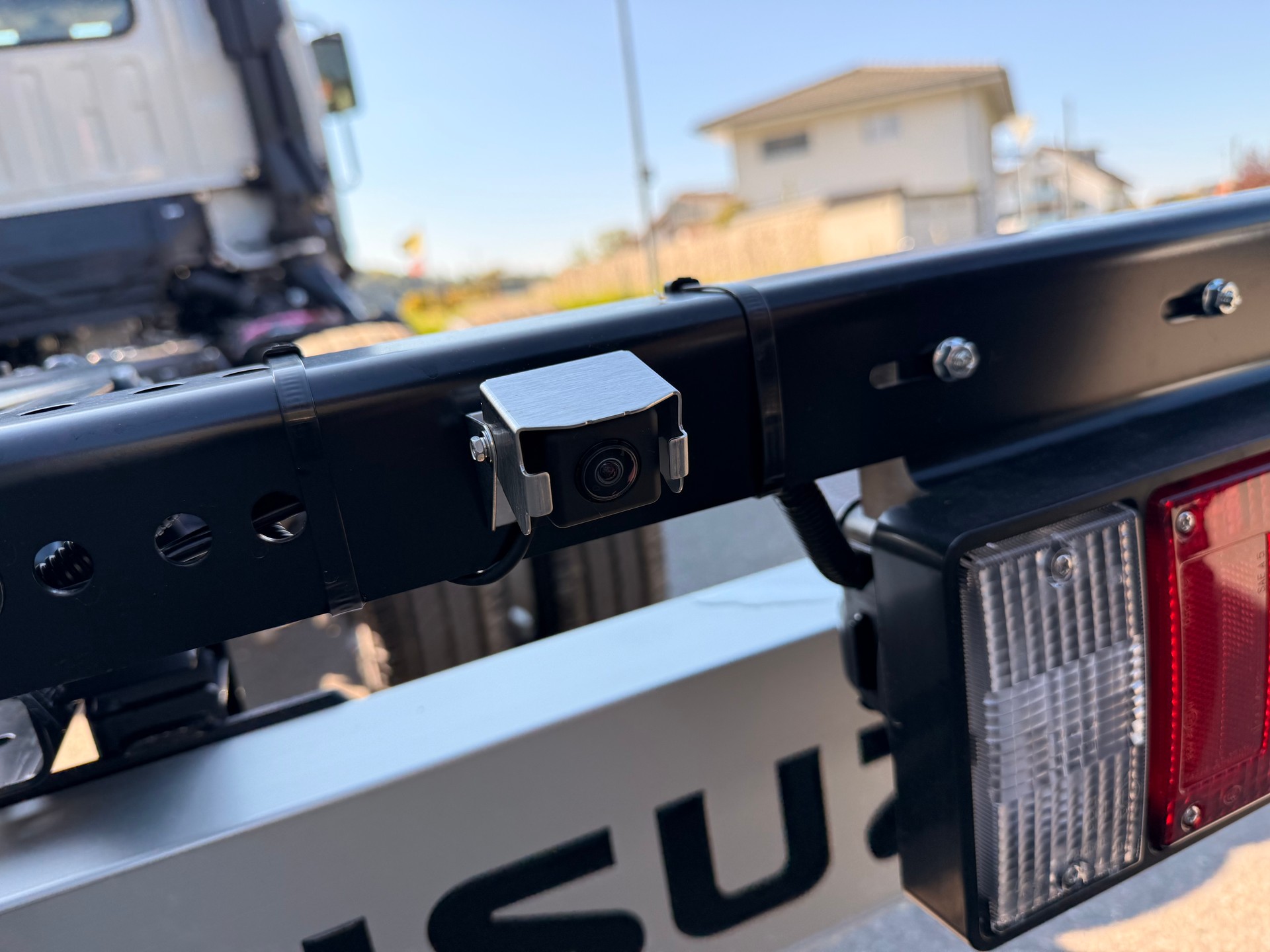 ISUZU M21 T E-image-6