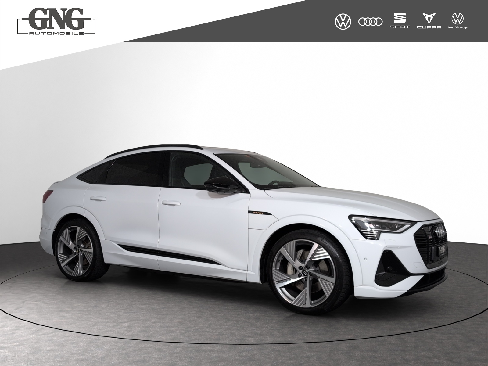 AUDI e-tron 55 Sportback S Line quattro-image-3