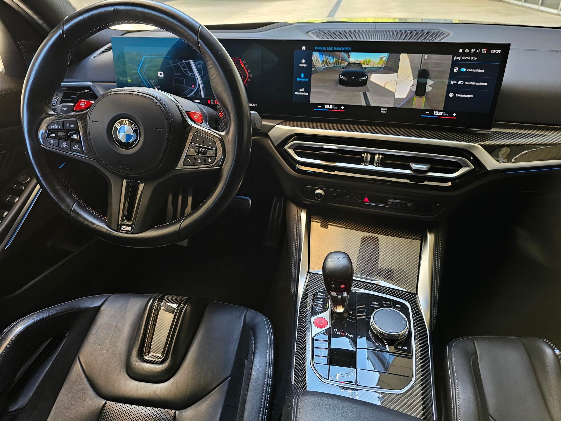 BMW M3 Touring xDrive Competition M-image-12