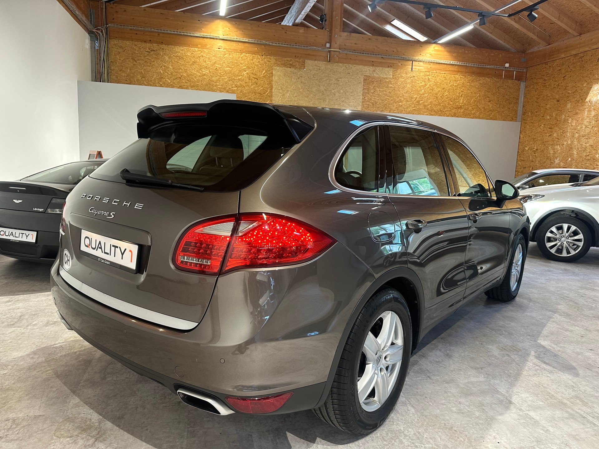 PORSCHE Cayenne S Diesel/1.. Hand/Porsche Approved Garantie/Lückenlos Porsche servicegepflegt//El. AHK 3500 kg!-image-6