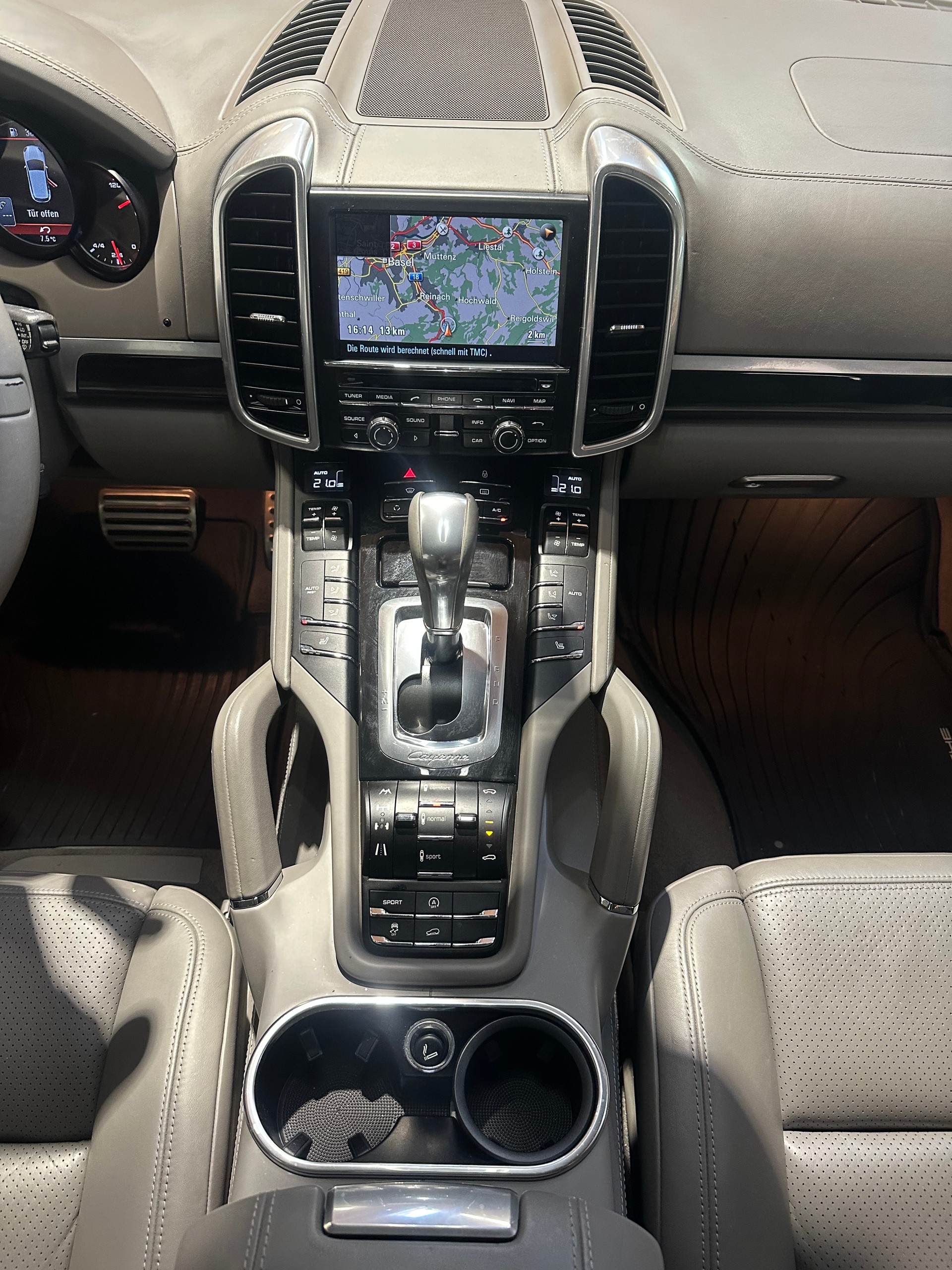 PORSCHE Cayenne S Diesel/1.. Hand/Porsche Approved Garantie/Lückenlos Porsche servicegepflegt//El. AHK 3500 kg!-image-15