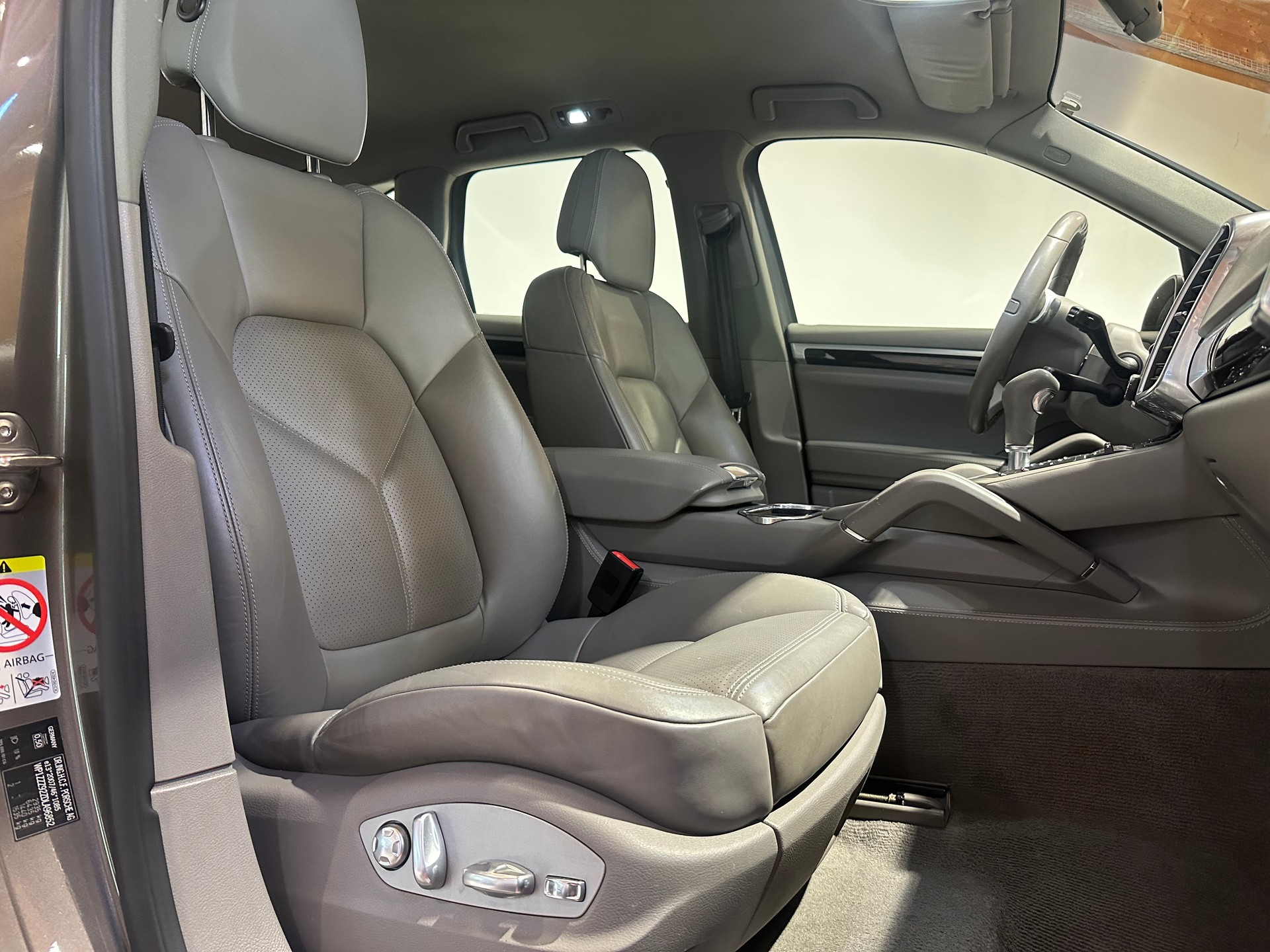 PORSCHE Cayenne S Diesel/1.. Hand/Porsche Approved Garantie/Lückenlos Porsche servicegepflegt//El. AHK 3500 kg!-image-16