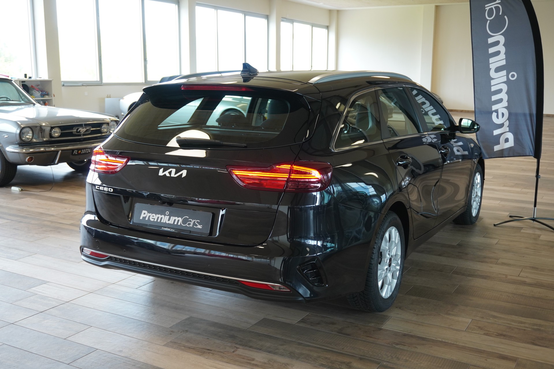 KIA Ceed 1.5 T-GDi Power DCT-image-3