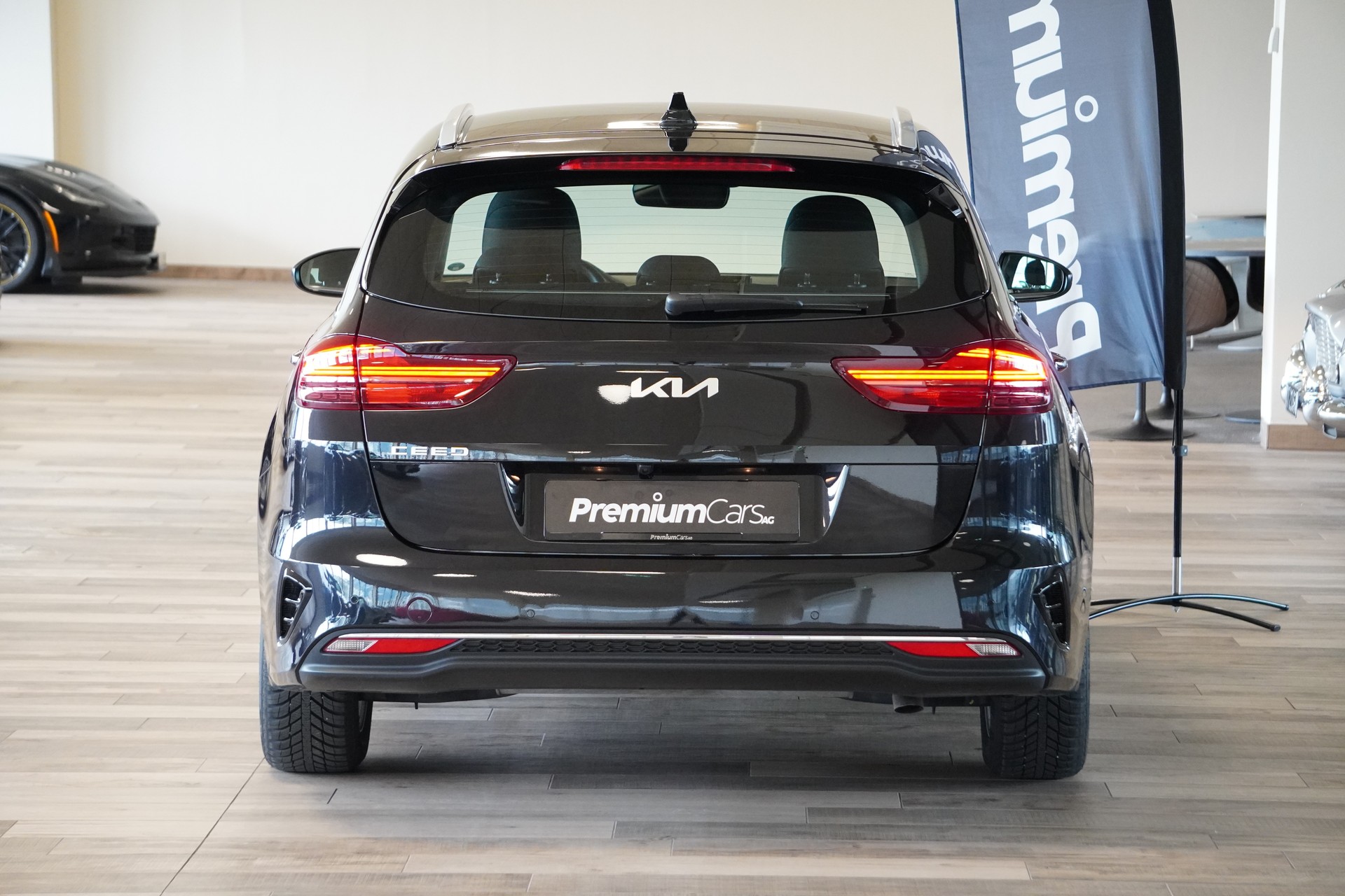 KIA Ceed 1.5 T-GDi Power DCT-image-4