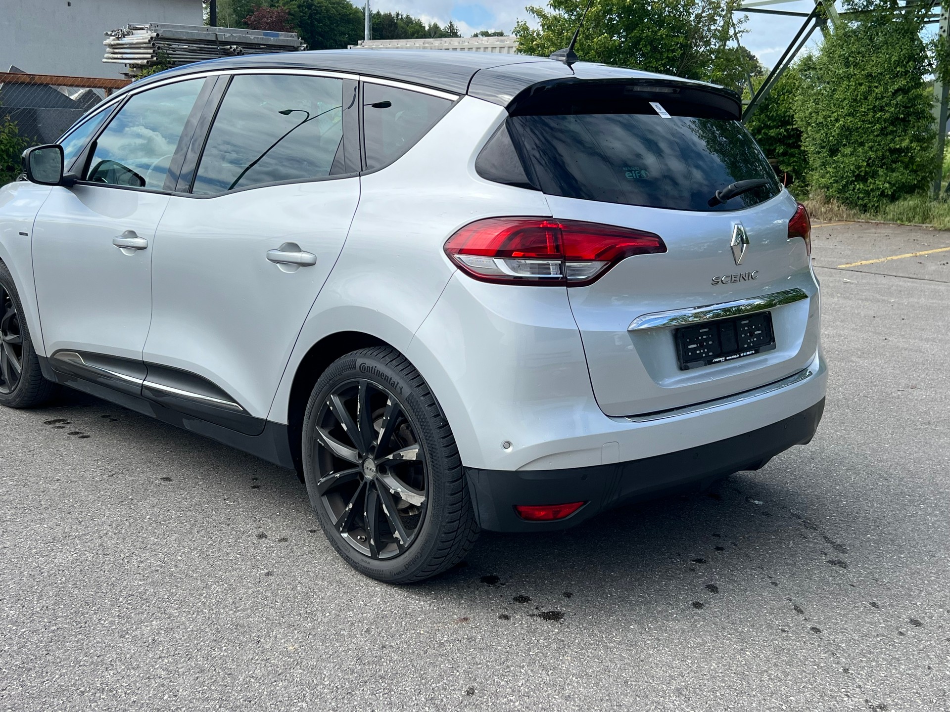 RENAULT Scénic 1.6 dCi Bose EDC-image-3