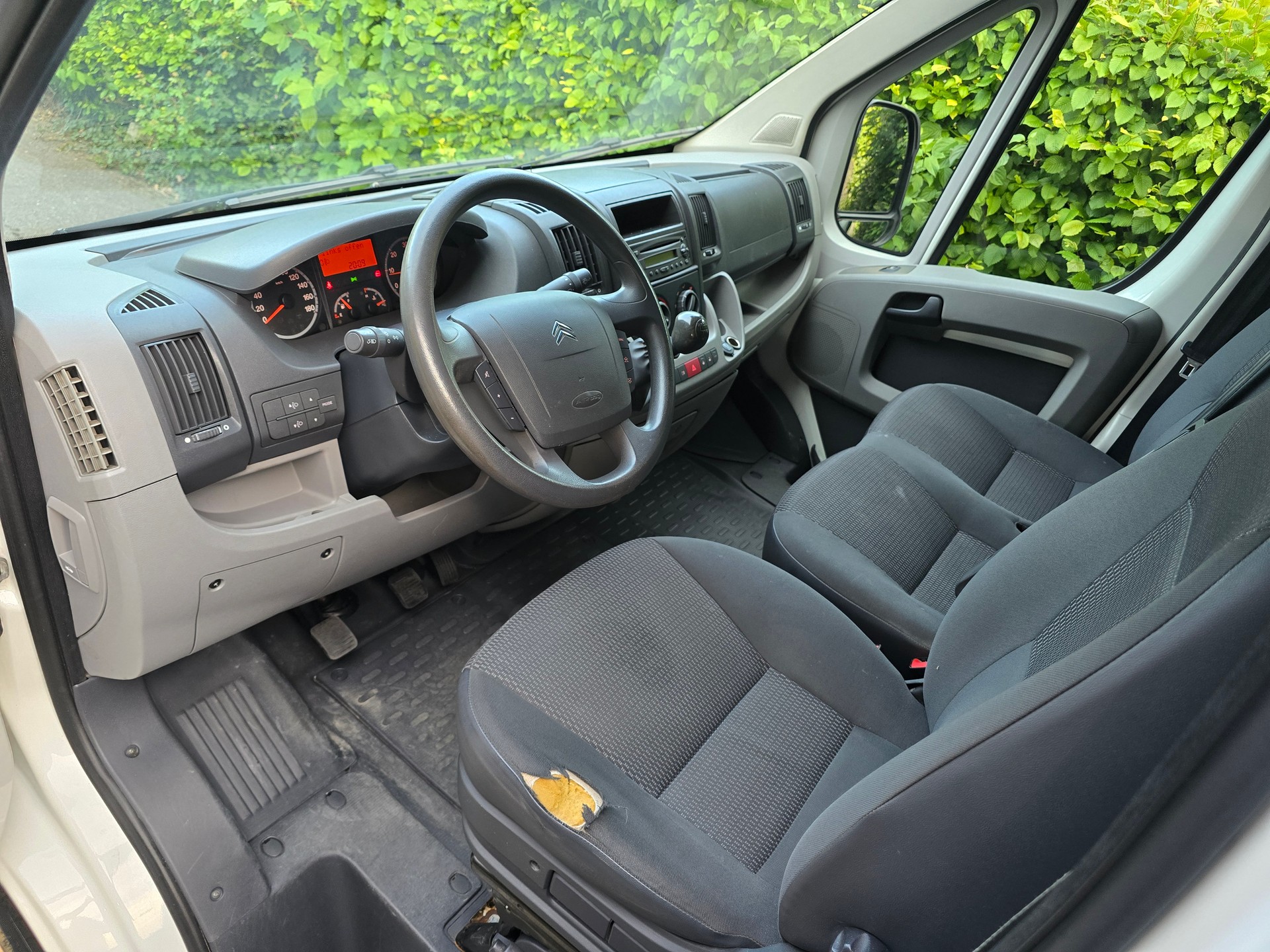 CITROEN Jumper 2.2 HDi 30 L1H1-image-8