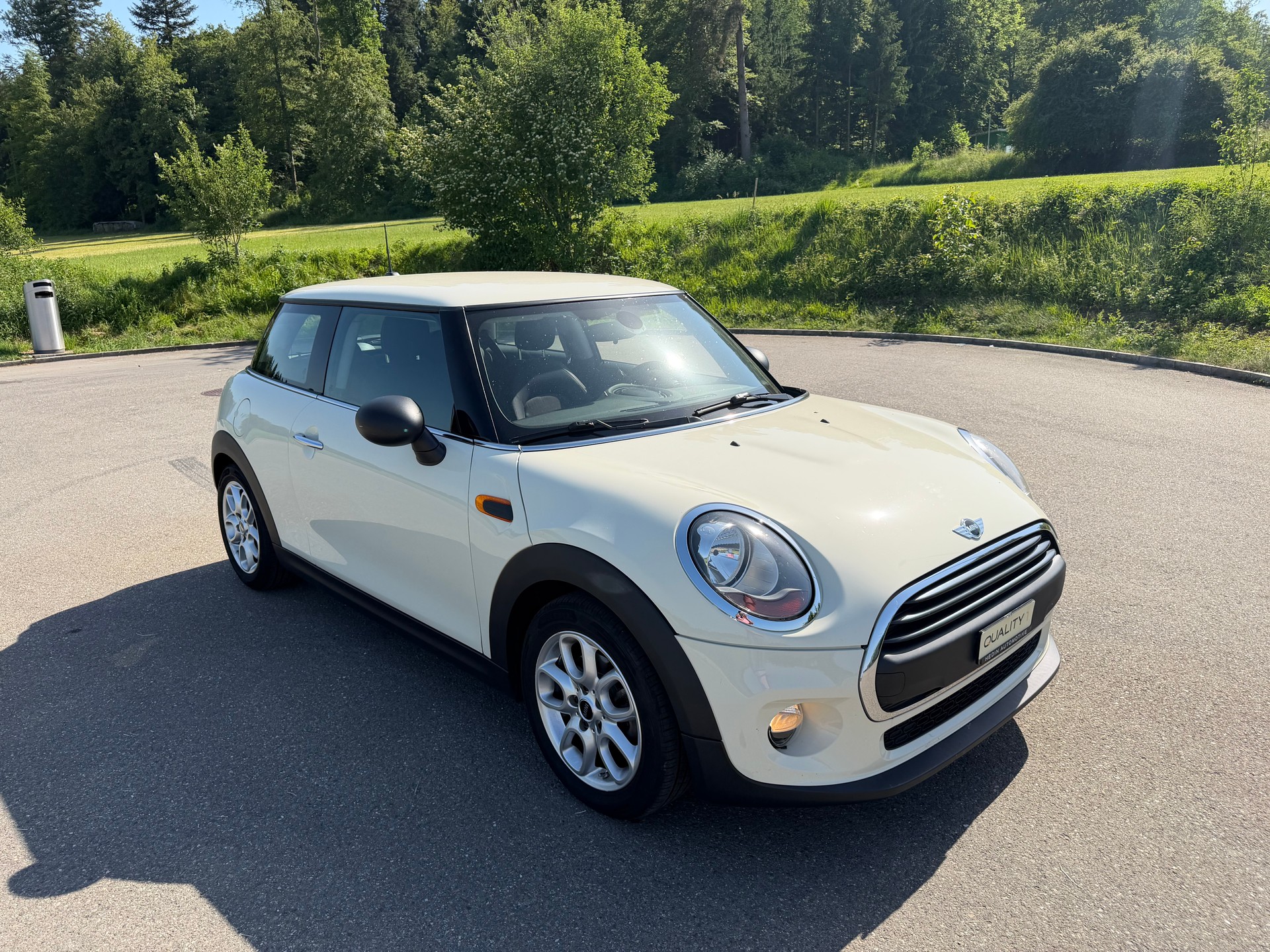 MINI One-image-1