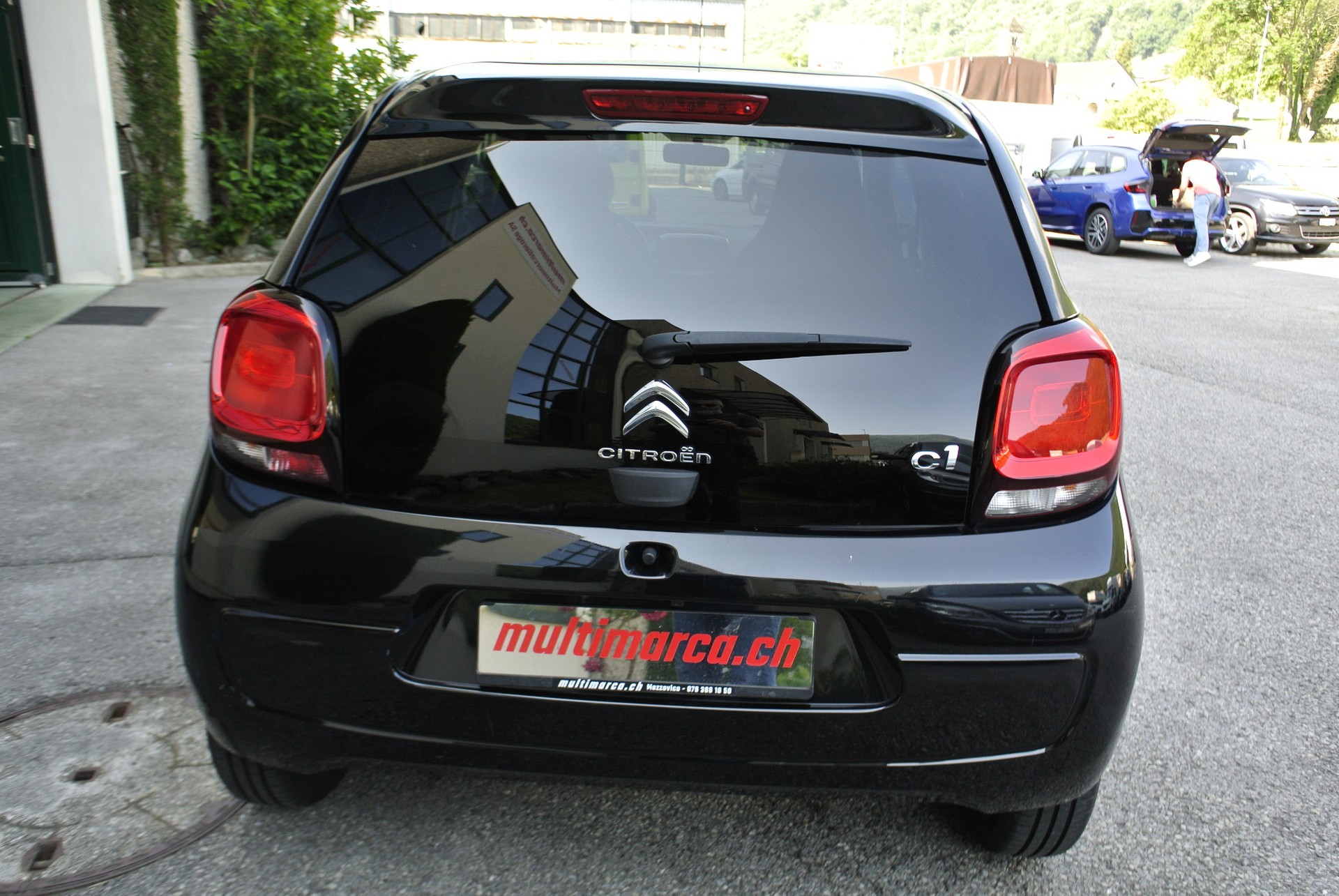 CITROEN C1 1.0 VTi ETG5 Shine-image-8