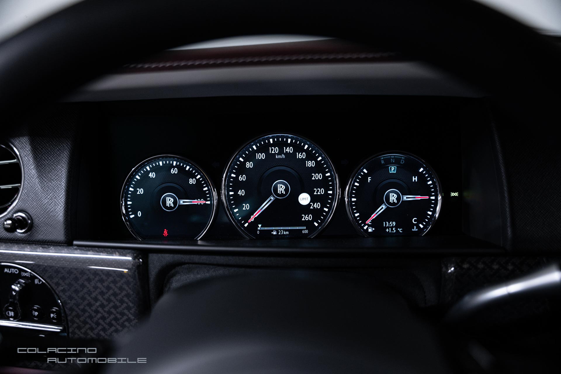 ROLLS-ROYCE Cullinan 6.7 V12 Black Badge-image-21