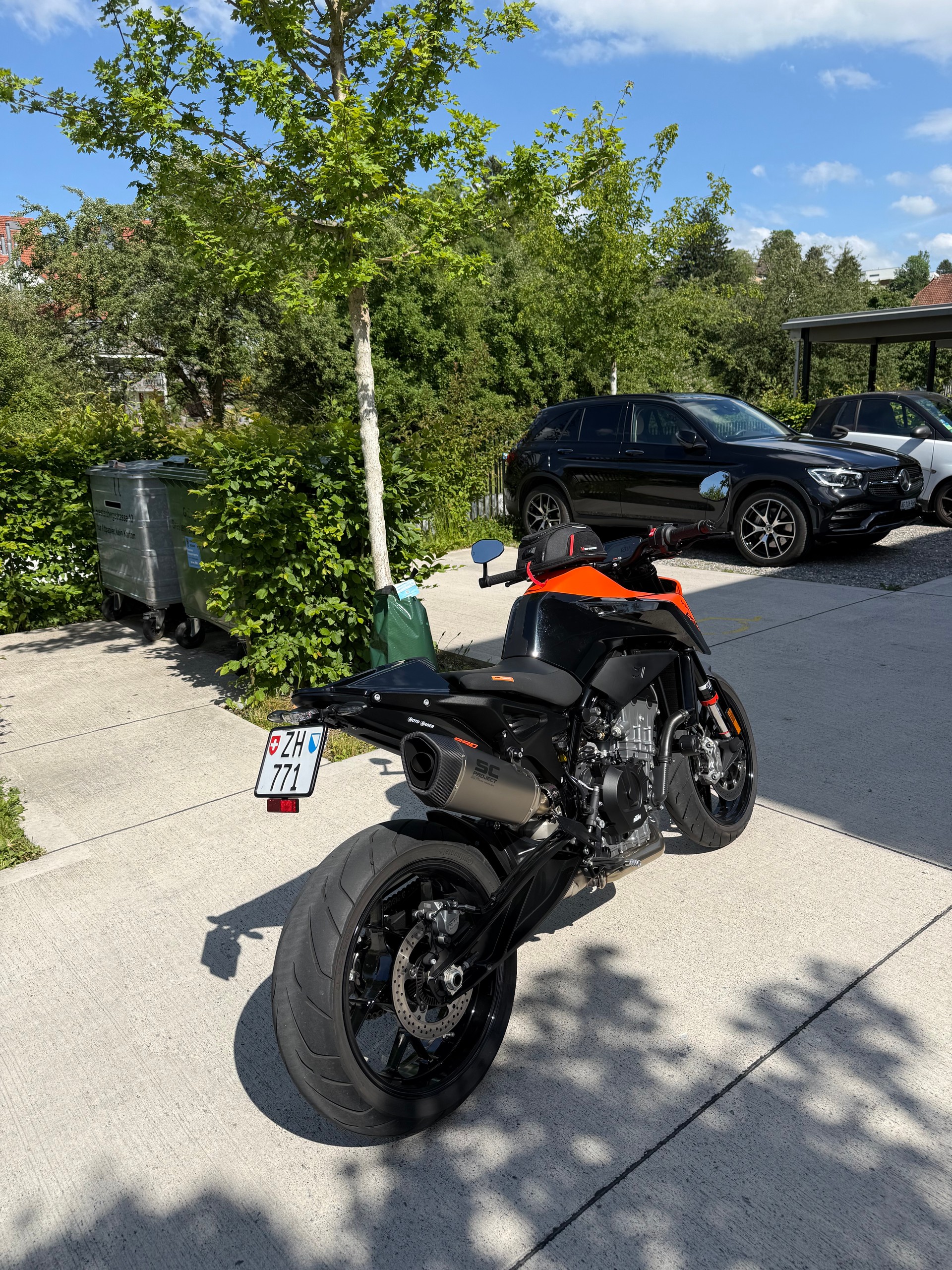 KTM 890 Duke GP-image-3