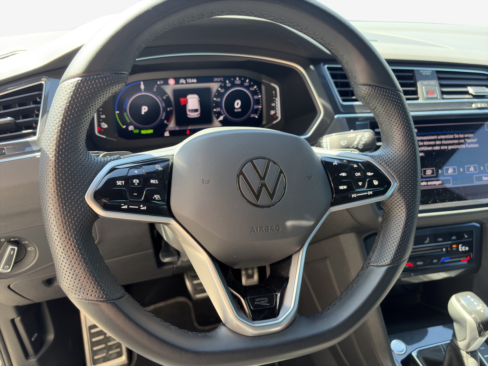 VW Tiguan 1.4TSI PHEV R-Line DSG-image-10