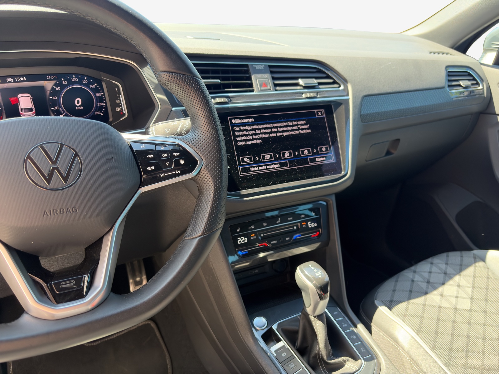 VW Tiguan 1.4TSI PHEV R-Line DSG-image-11