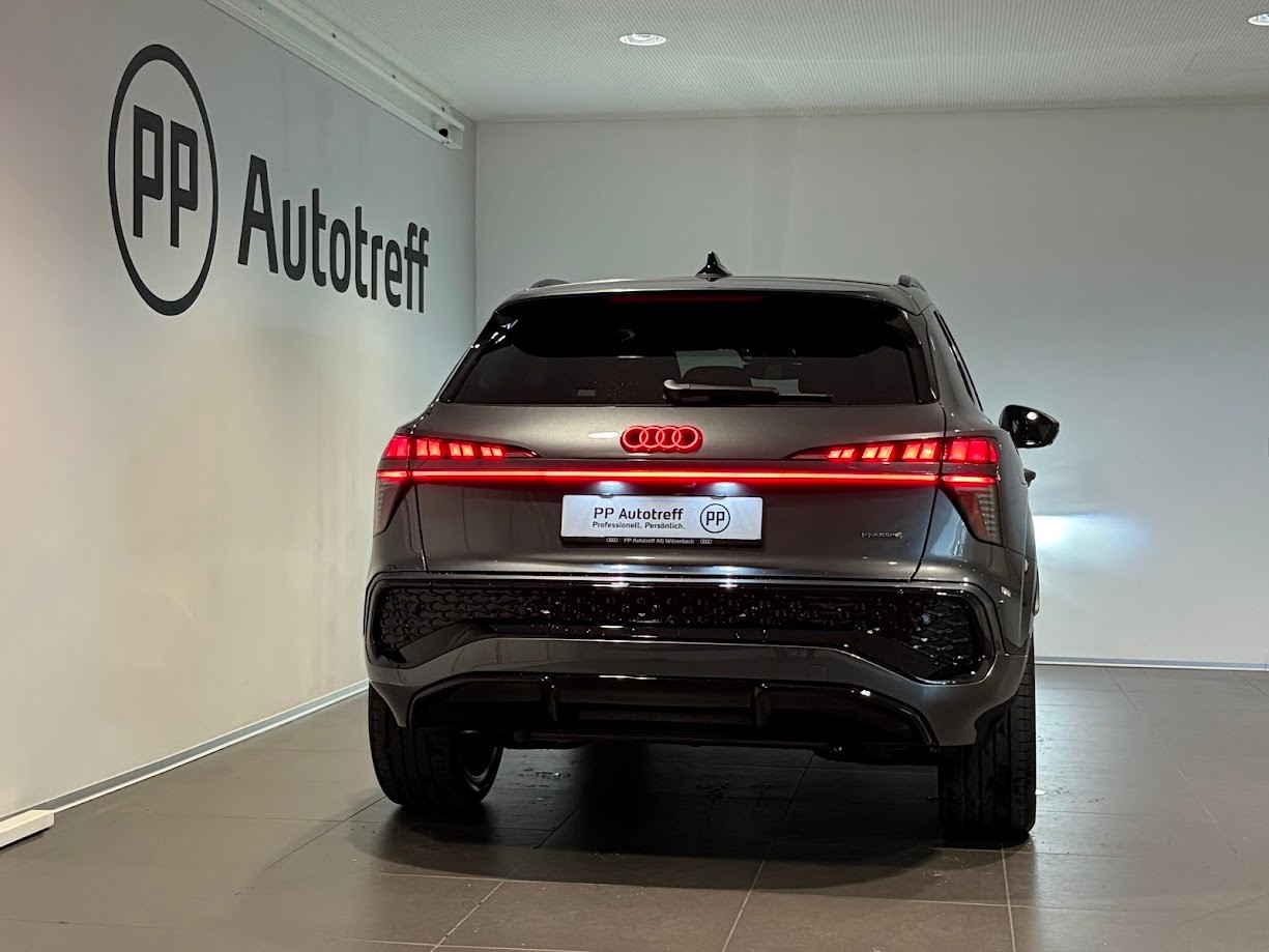 AUDI Q3 SUV TFSI quattro 195 kW S tronic-image-13