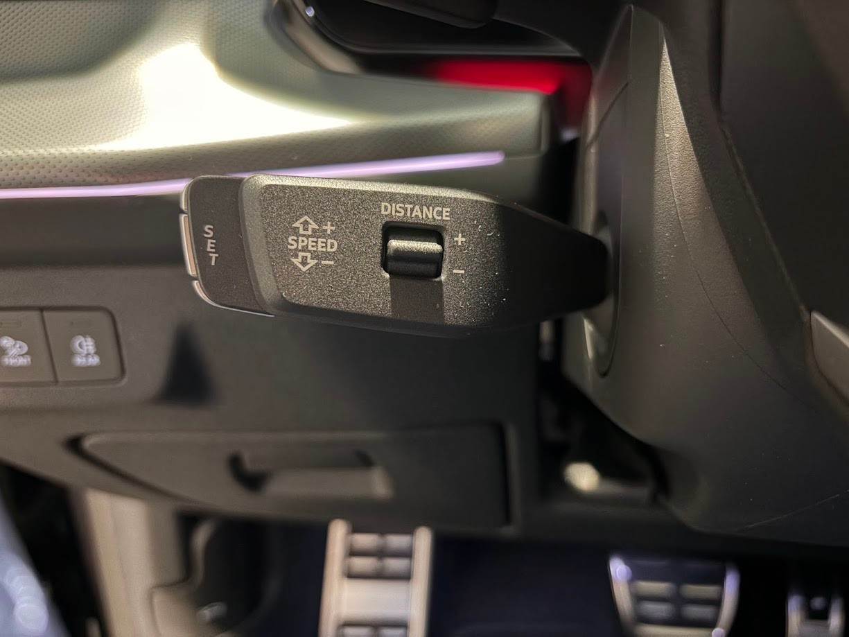 AUDI Q3 SUV TFSI quattro 195 kW S tronic-image-6