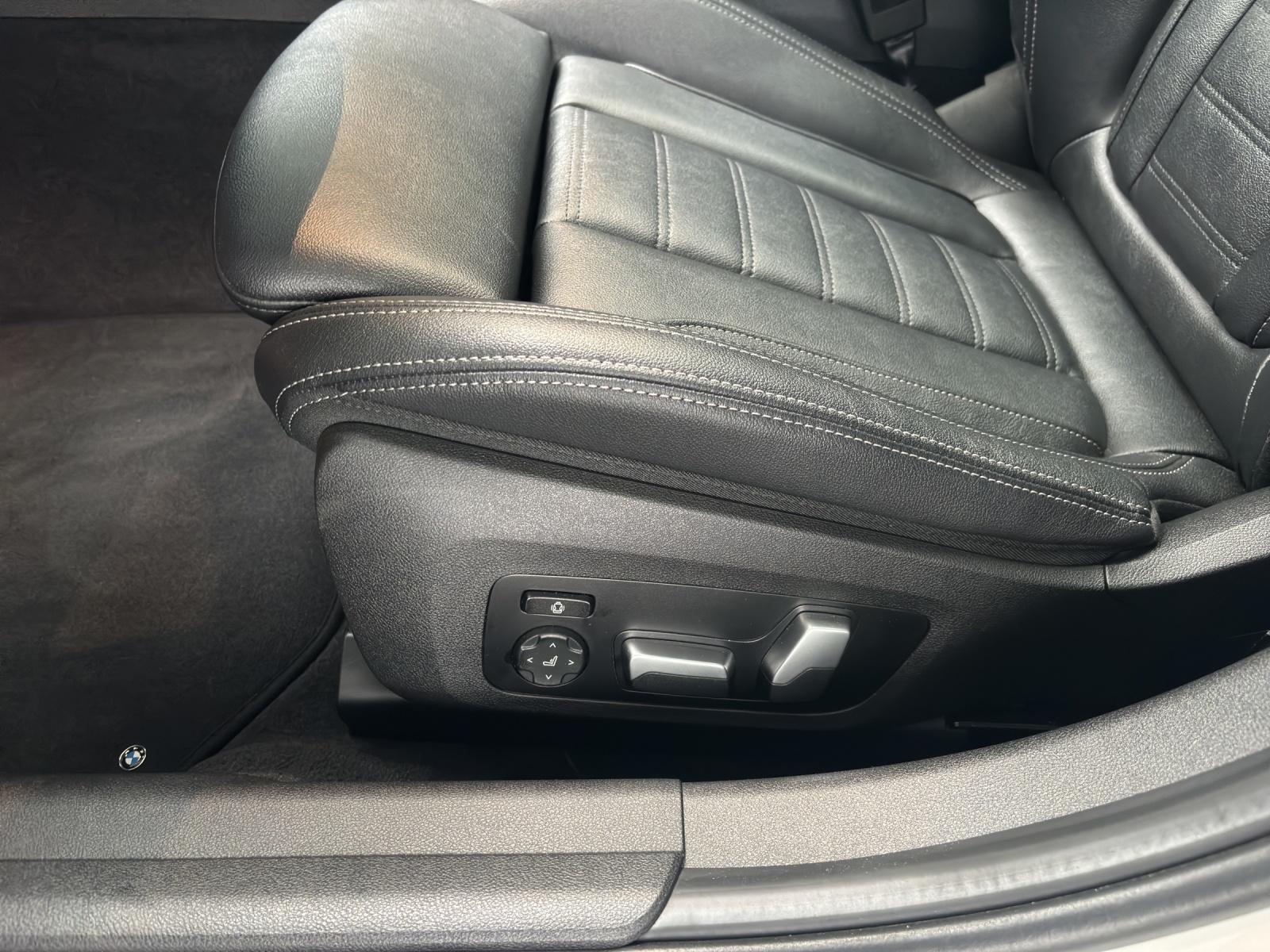 BMW M340i xDrive Touring-image-21