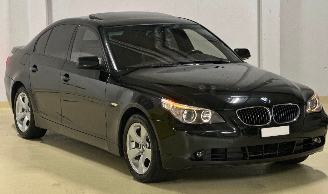 BMW 540i-image-1