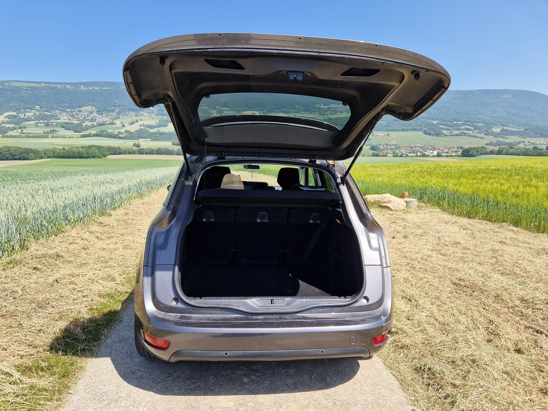 CITROEN 1.2 PureTech 130 Feel-image-1
