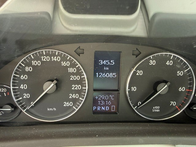 MERCEDES-BENZ C 180K T-image-6