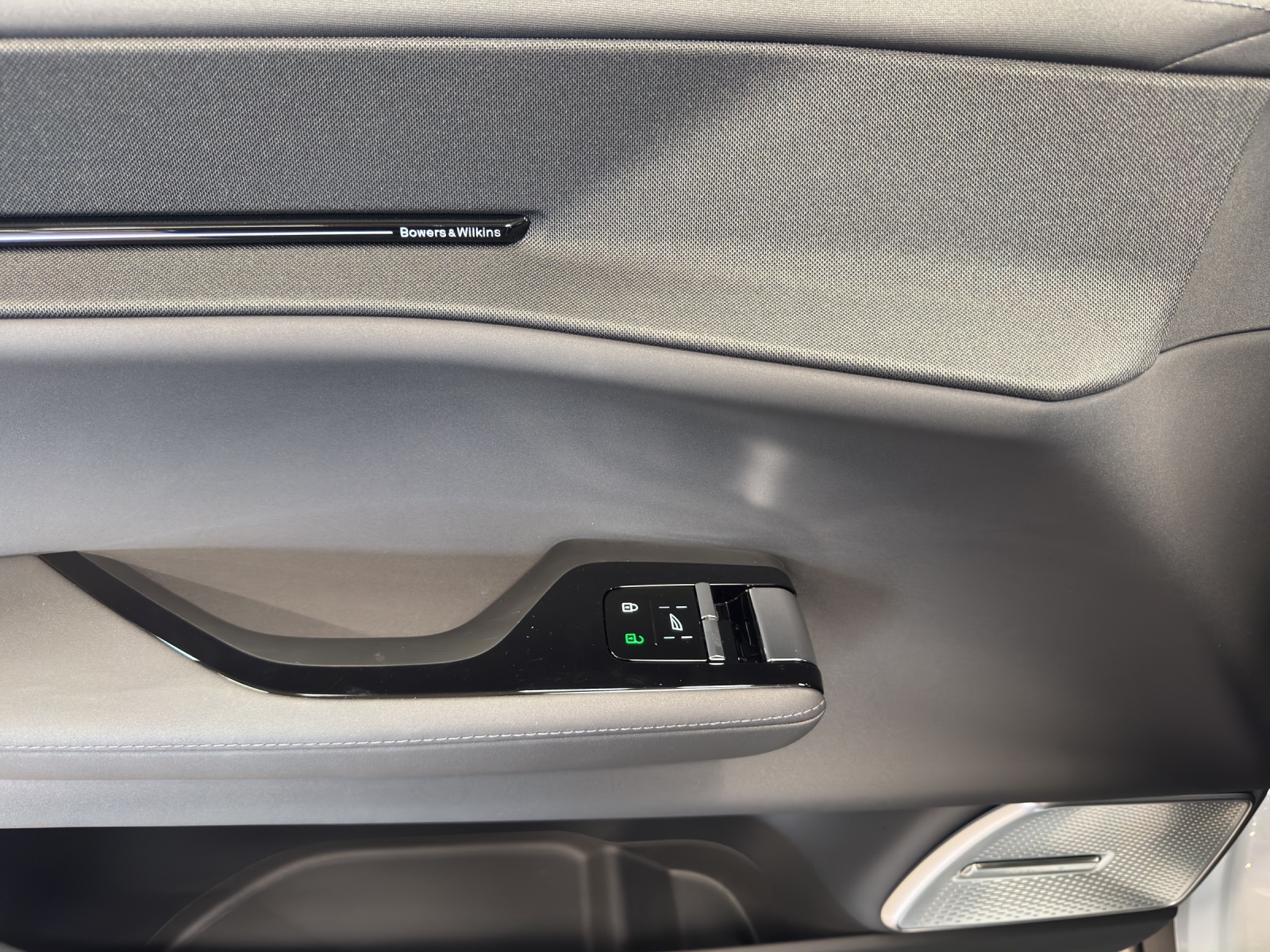 POLESTAR 3 Long Range Dual Motor Performance-image-11