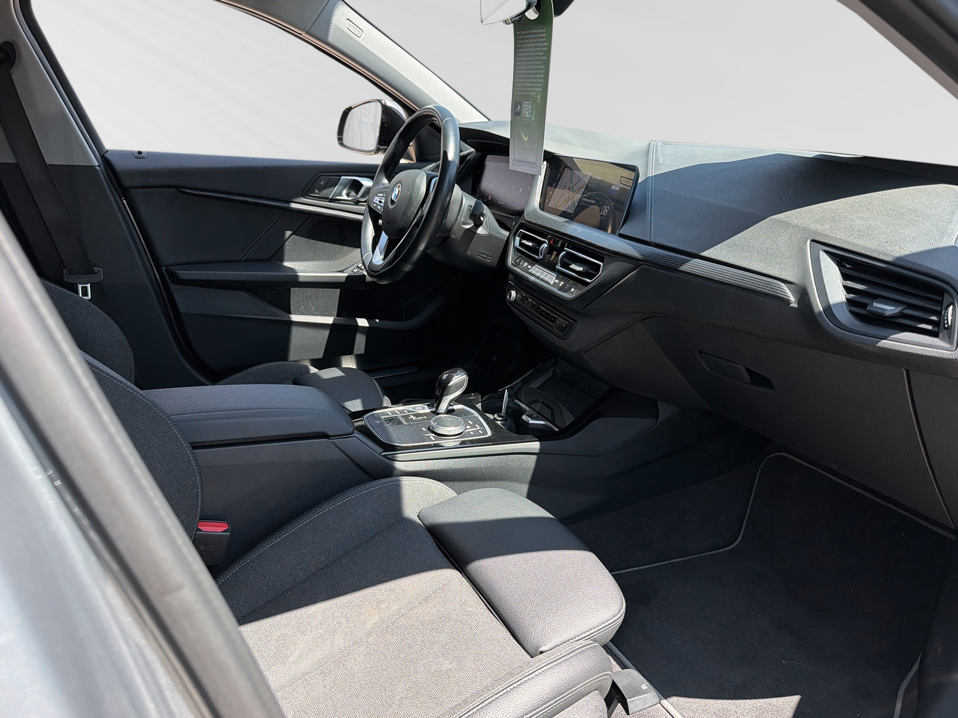 BMW 120d xDrive Steptronic Sport Line-image-4
