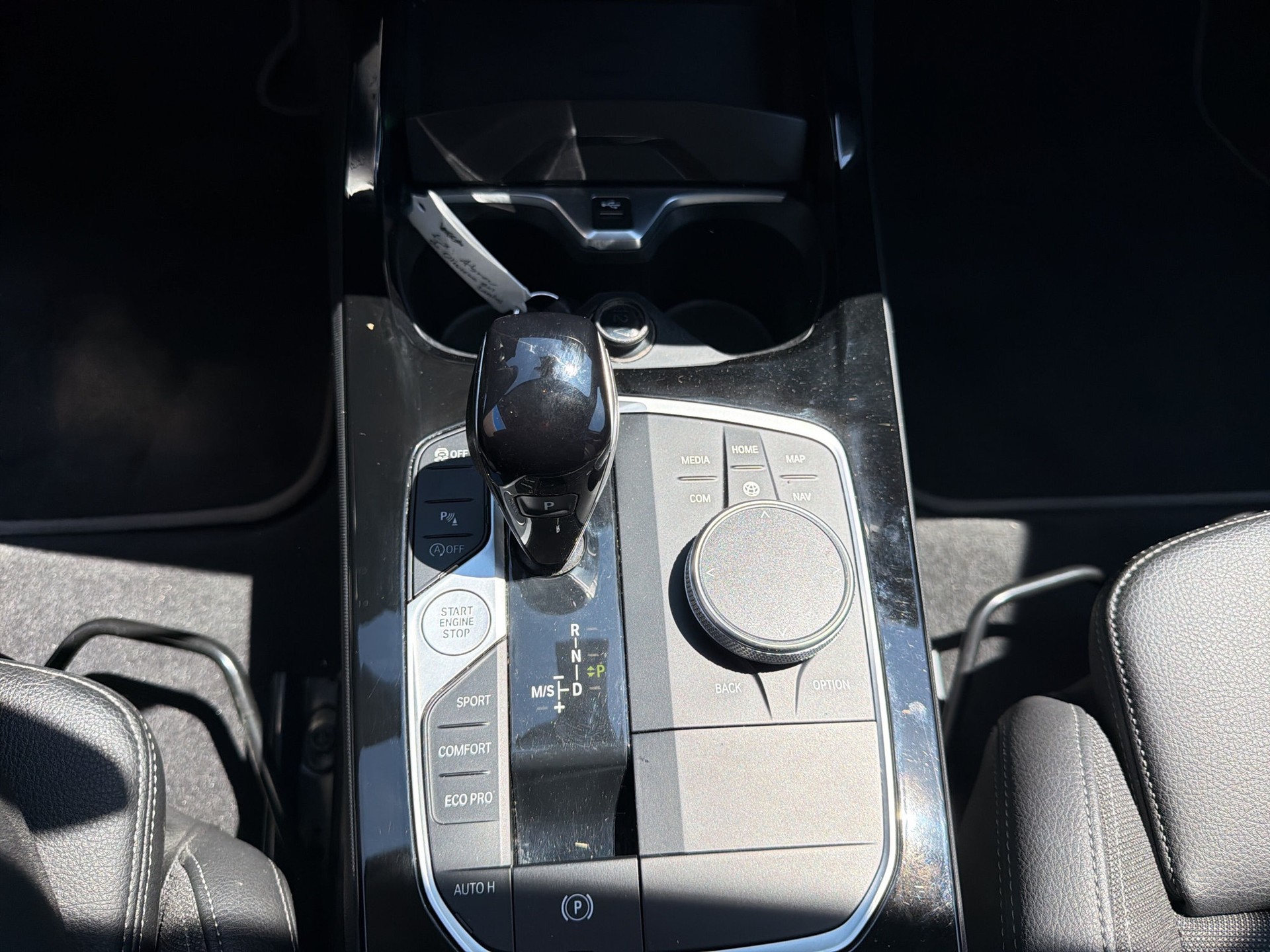 BMW 120d xDrive Steptronic Sport Line-image-12
