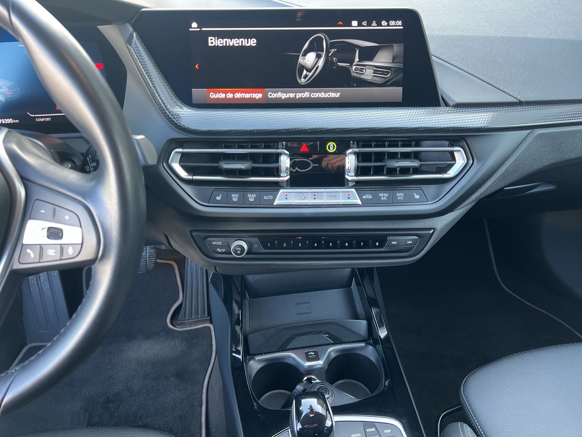 BMW 120d xDrive Steptronic Sport Line-image-10
