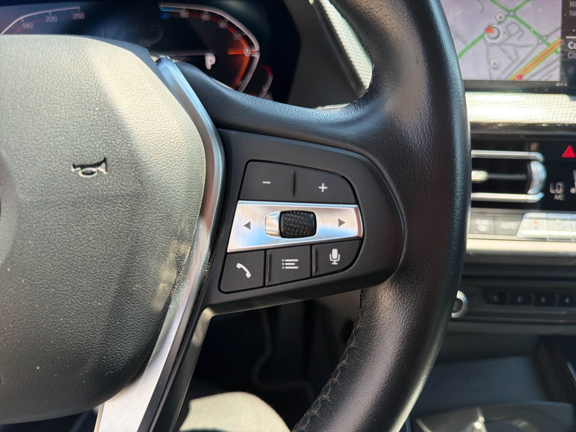 BMW 120d xDrive Steptronic Sport Line-image-15